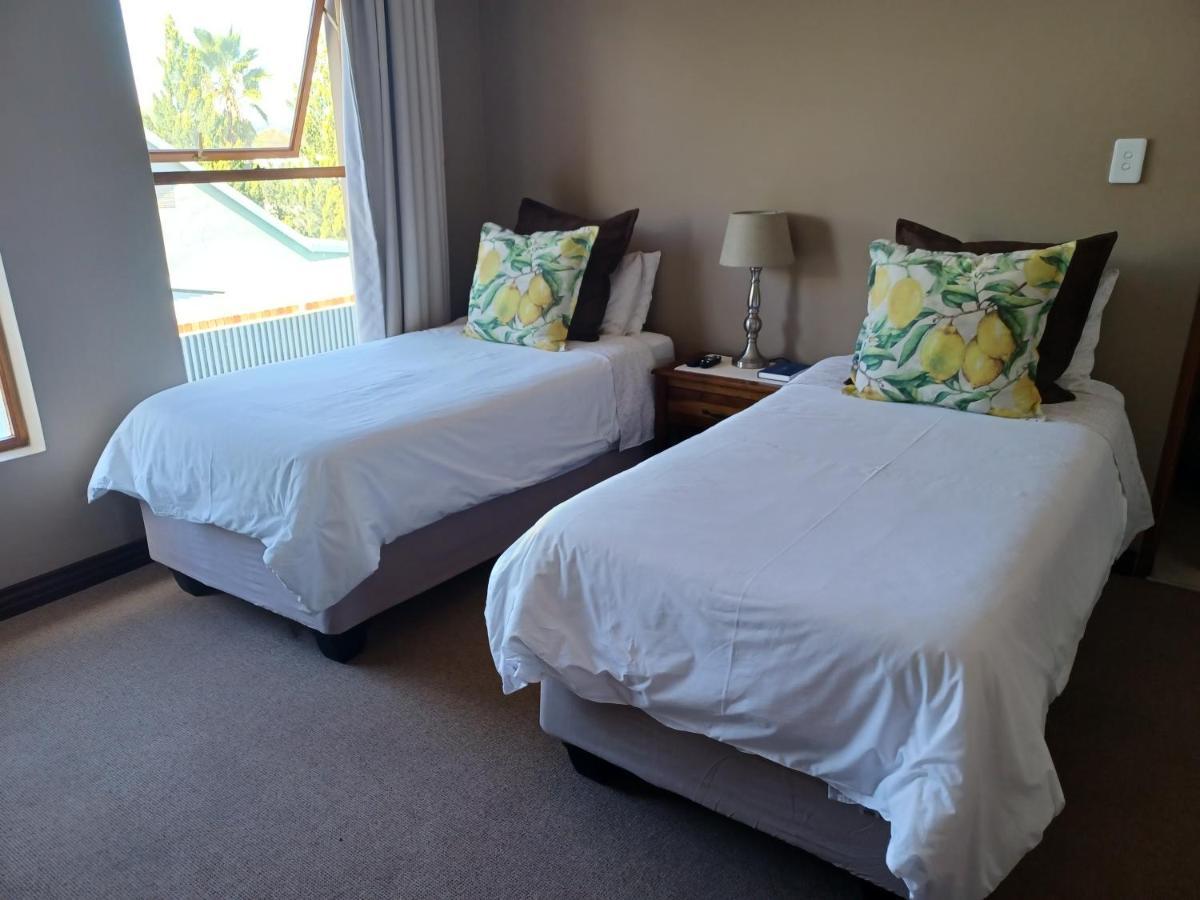 Karoo Sun Boutique Guest House Оудсхорн Экстерьер фото